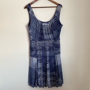 Le Chateau blue and white large sleeveless/summer/vacation dress lined/stretchy.